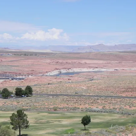 Best Western View Of Lake Powell Hotel