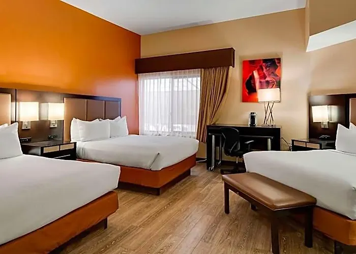 Western View Of Powell 3*