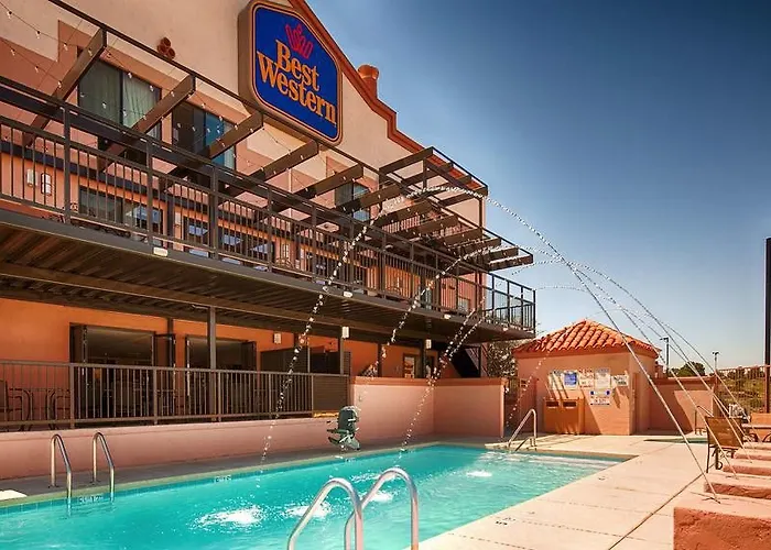 Hotel Western View Of Powell 3*